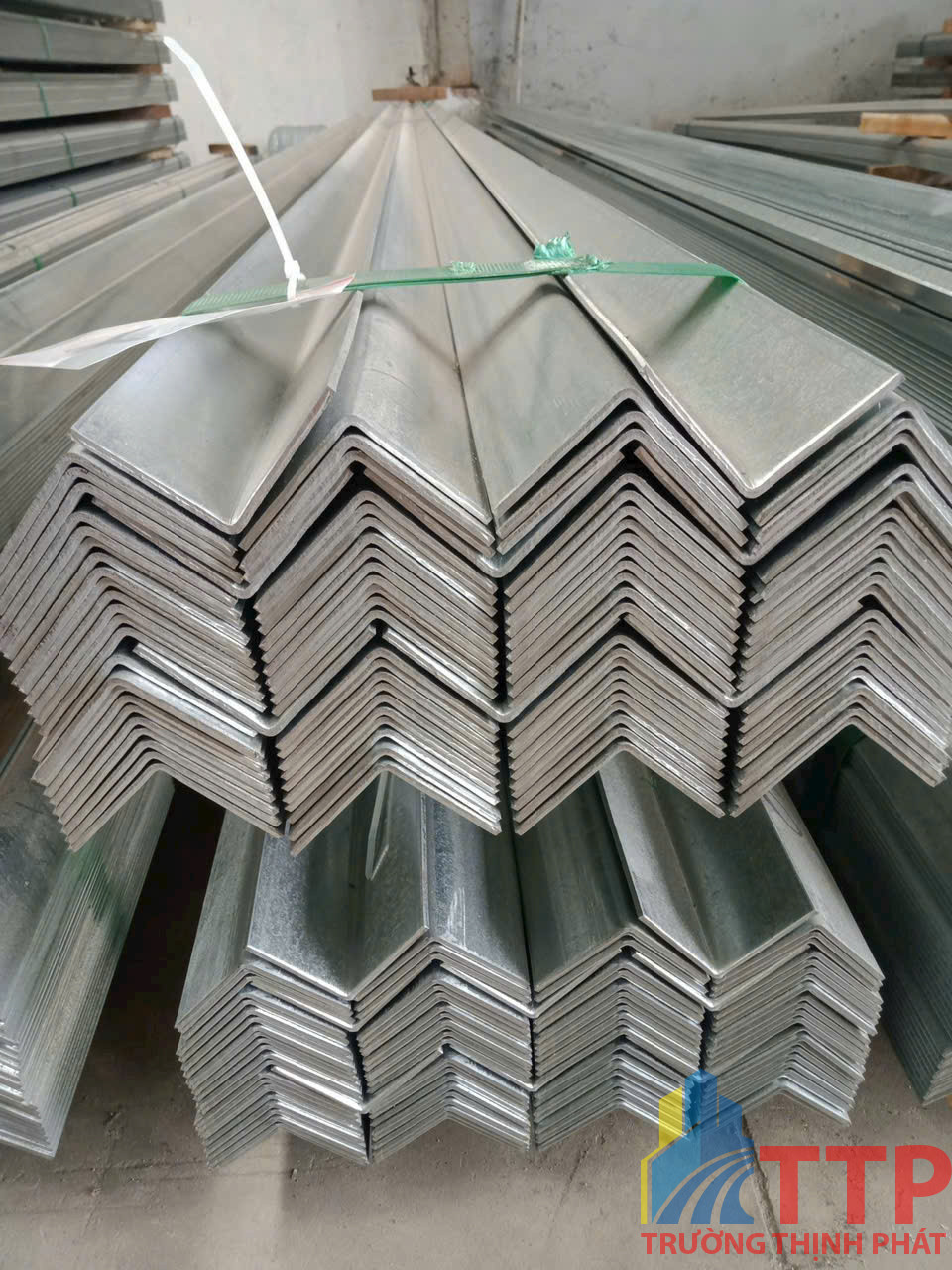 Giá cát đen hình ảnh bàn giao vật liệu xây dựng